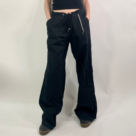 Y2KBlack Zip Cargo Trousers (W34)