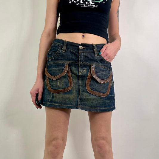 Y2K Dark Wash Pocket Denim Mini Skirt (W30)