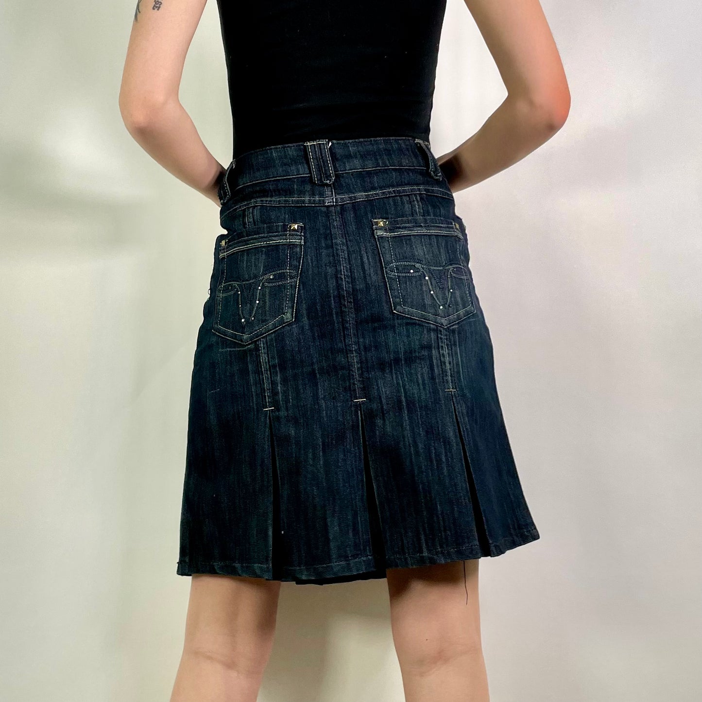 Y2K  Denim Pleated Skirt (W28)