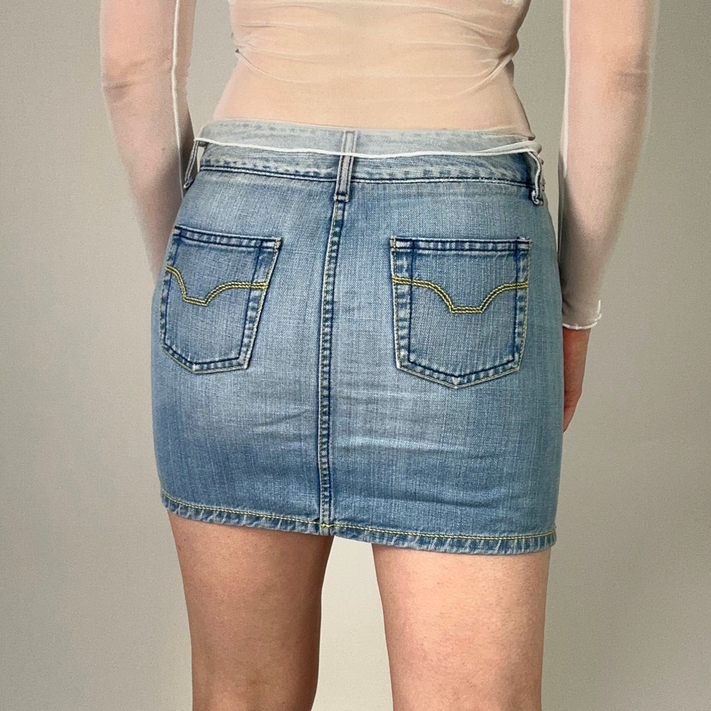 Y2K Blue Light Washed Denim Mini Skirt (W30)